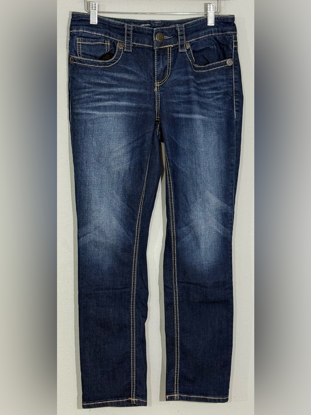 Seven7 Slim Straight Jeans Medium Wash Stretch Embellished Back Pocket Women’s